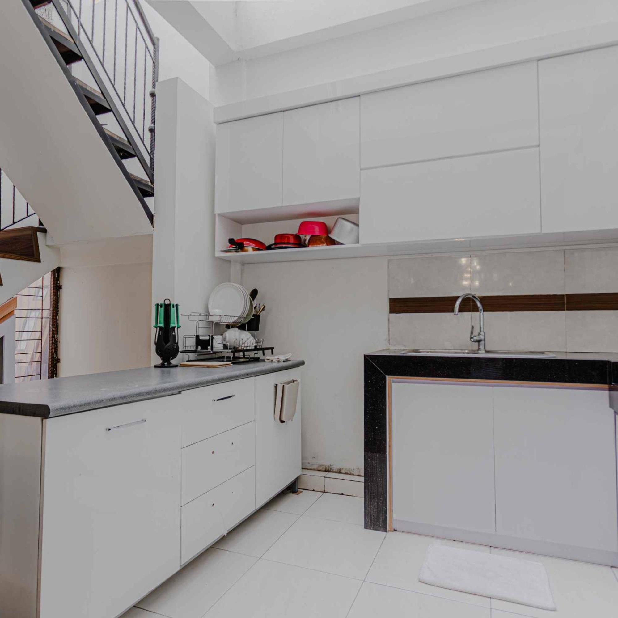 Inez Homestay ยอกยาการ์ตา ภายนอก รูปภาพ
