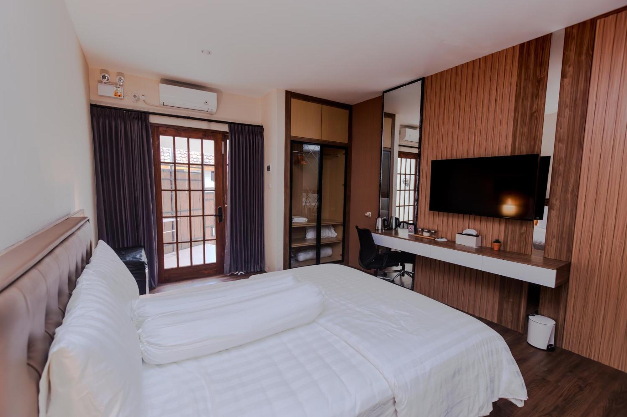 Inez Homestay ยอกยาการ์ตา ภายนอก รูปภาพ